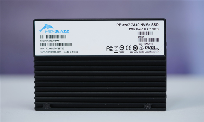 MEMBLAZE SSD диск 7.68TB NVMe P7A40 P7A40DT0768Y00